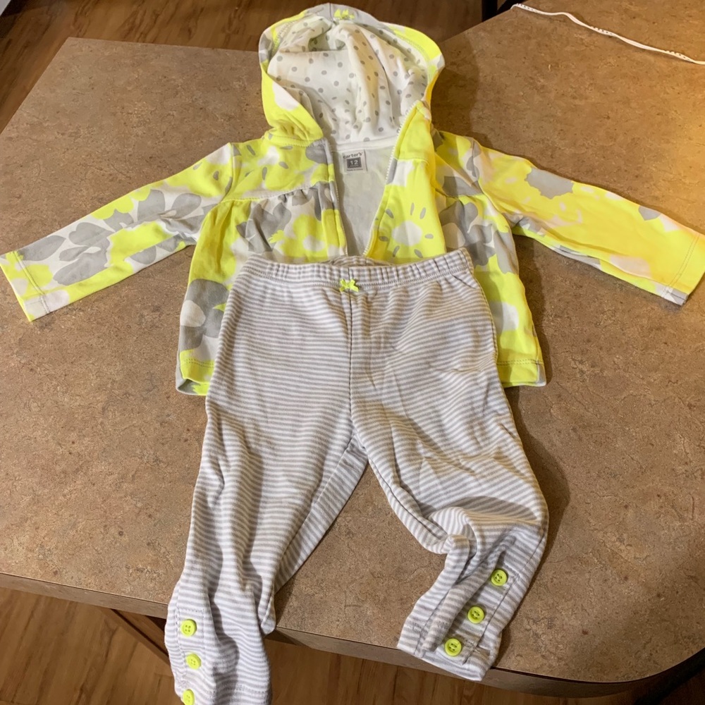 Girls hoodie and pants